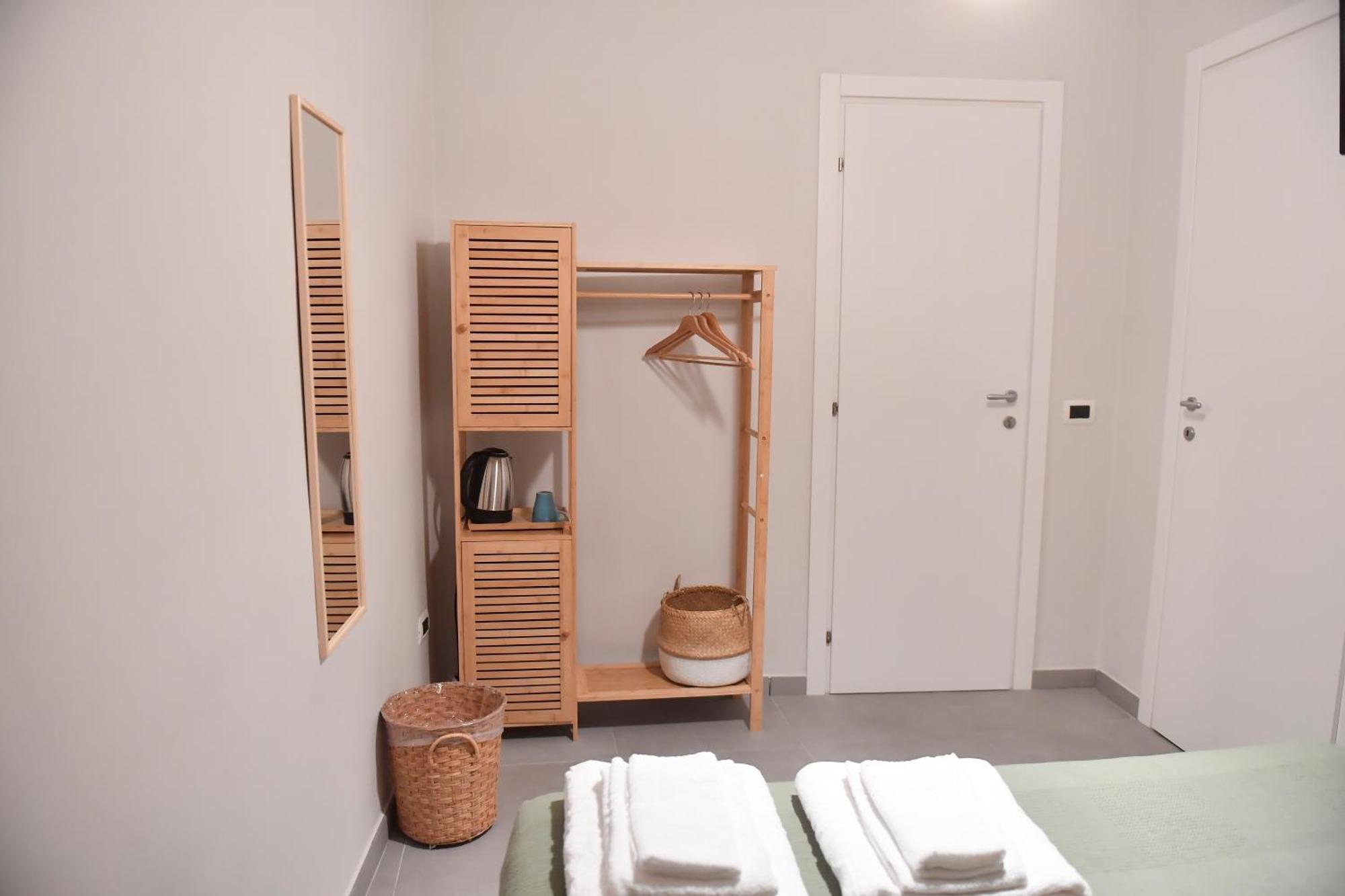 Double Room,1630130691:JPEG